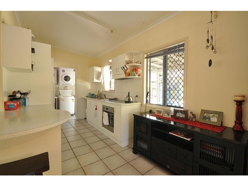 35 Nobby Parade, Miami QLD 4220