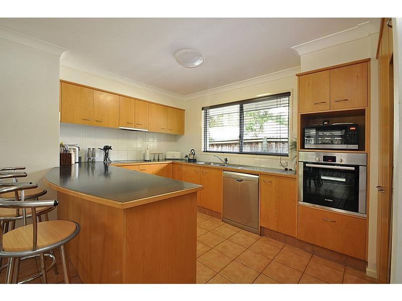 57 Seville Circuit, Burleigh Waters QLD 4220