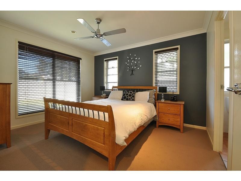 57 Seville Circuit, Burleigh Waters QLD 4220
