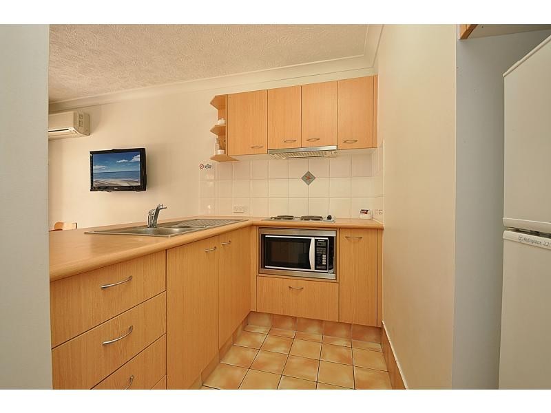 5/21 Peerless Avenue, Mermaid Beach QLD 4218
