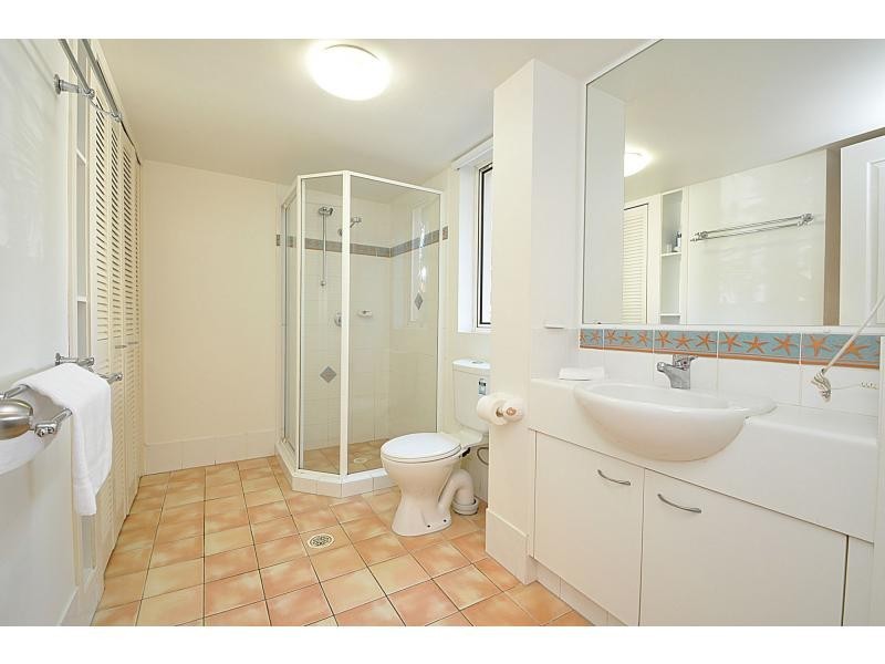 5/21 Peerless Avenue, Mermaid Beach QLD 4218