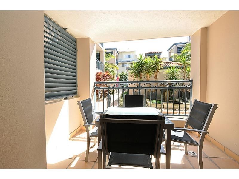 5/21 Peerless Avenue, Mermaid Beach QLD 4218