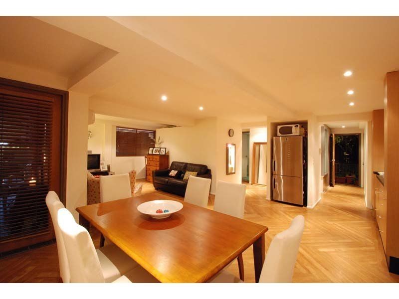 8/276 The Esplanade, Miami QLD 4220