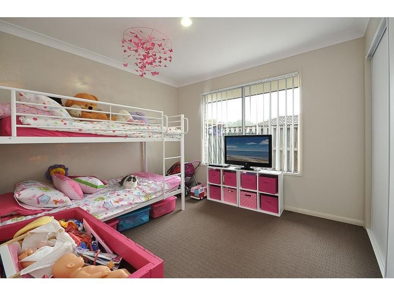 20 Diamantina Circuit, Pacific Pines QLD 4211