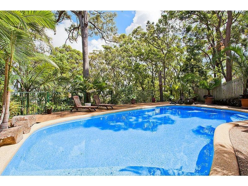 32 Wairoo Street, Burleigh Heads QLD 4220