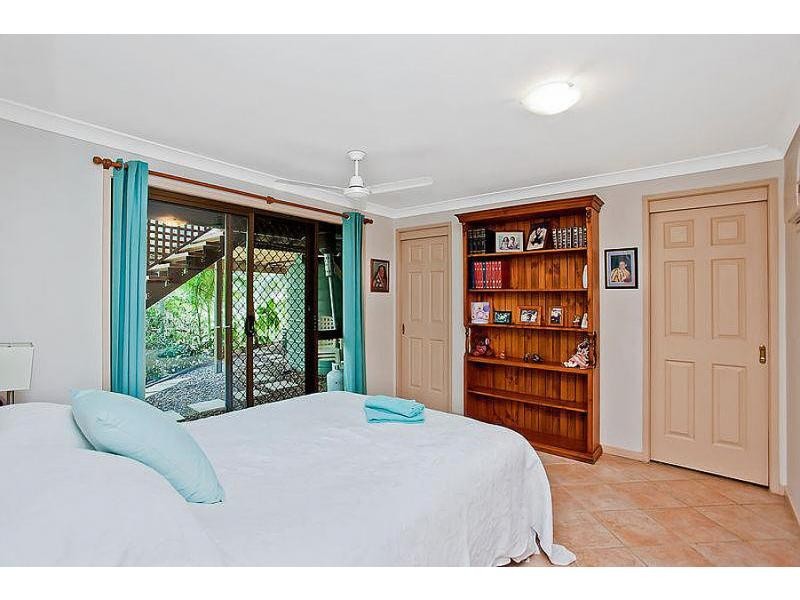 32 Wairoo Street, Burleigh Heads QLD 4220