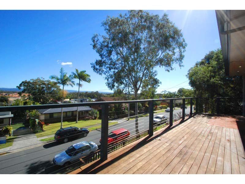 22 Timbertop Mead, Burleigh Heads QLD 4220