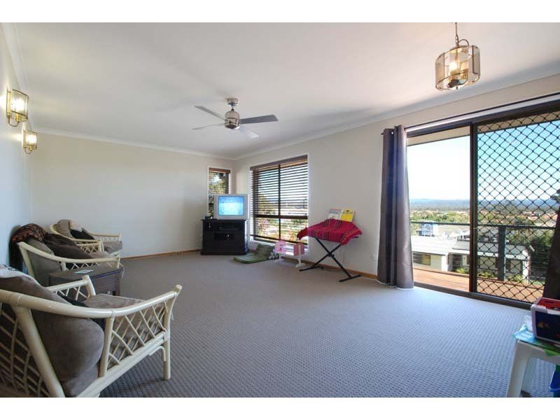 22 Timbertop Mead, Burleigh Heads QLD 4220