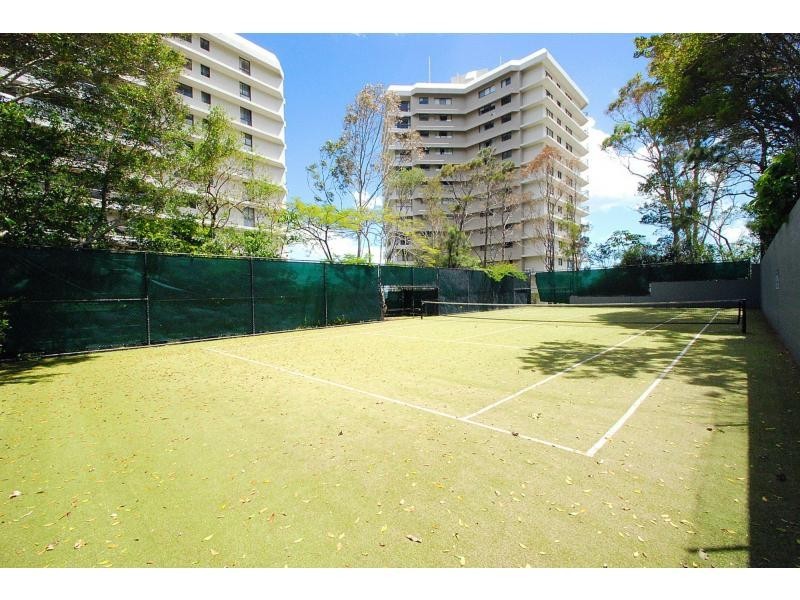 4/45 Hayle Street, Burleigh Heads QLD 4220