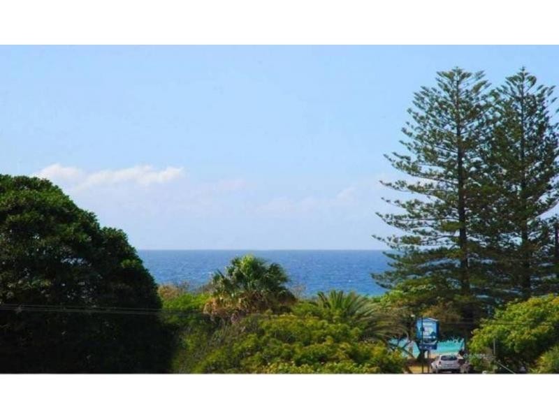 1029/1 Ocean Street, Burleigh Heads QLD 4220