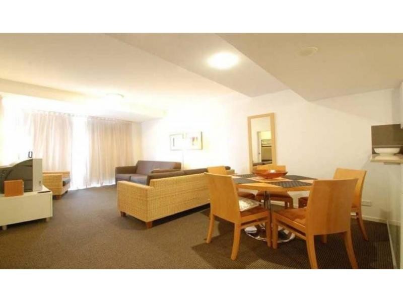 1029/1 Ocean Street, Burleigh Heads QLD 4220