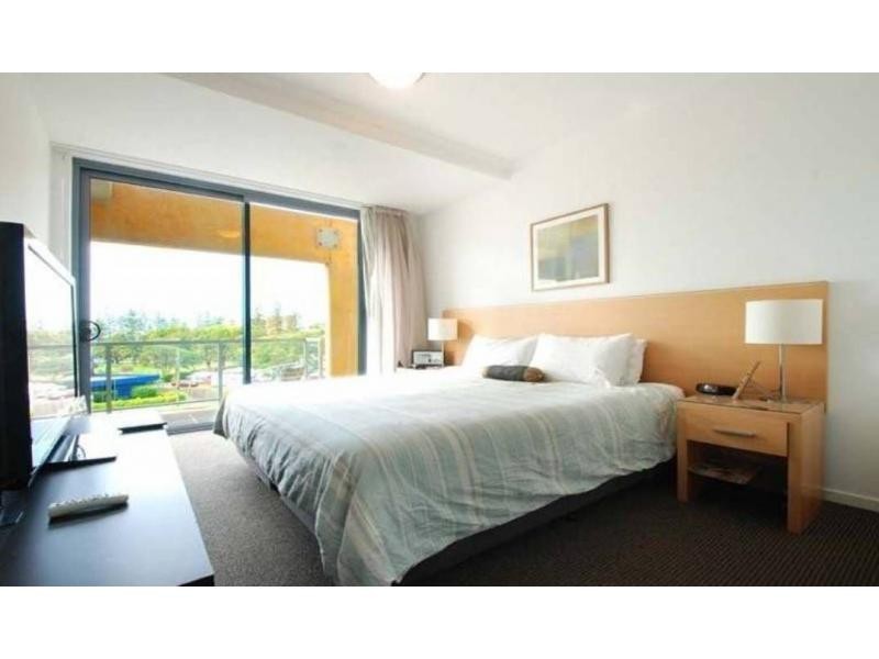 1029/1 Ocean Street, Burleigh Heads QLD 4220