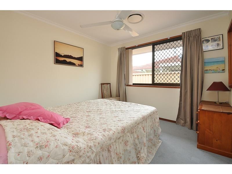 100 Jabiru Avenue, Burleigh Waters QLD 4220