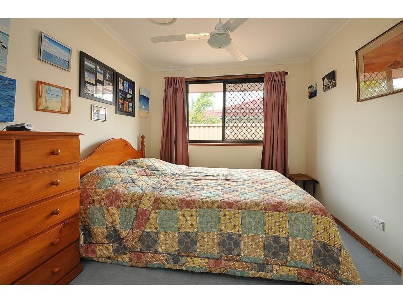 100 Jabiru Avenue, Burleigh Waters QLD 4220