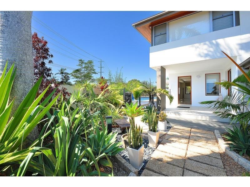 41 Bluejay Street, Burleigh Waters QLD 4220