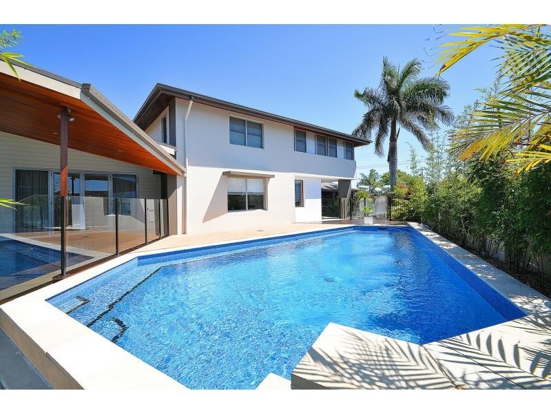 41 Bluejay Street, Burleigh Waters QLD 4220