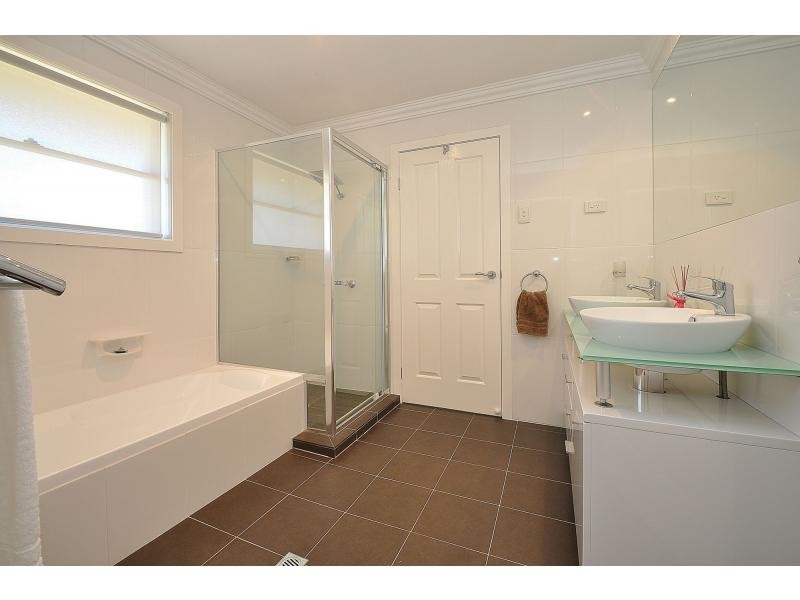 41 Bluejay Street, Burleigh Waters QLD 4220
