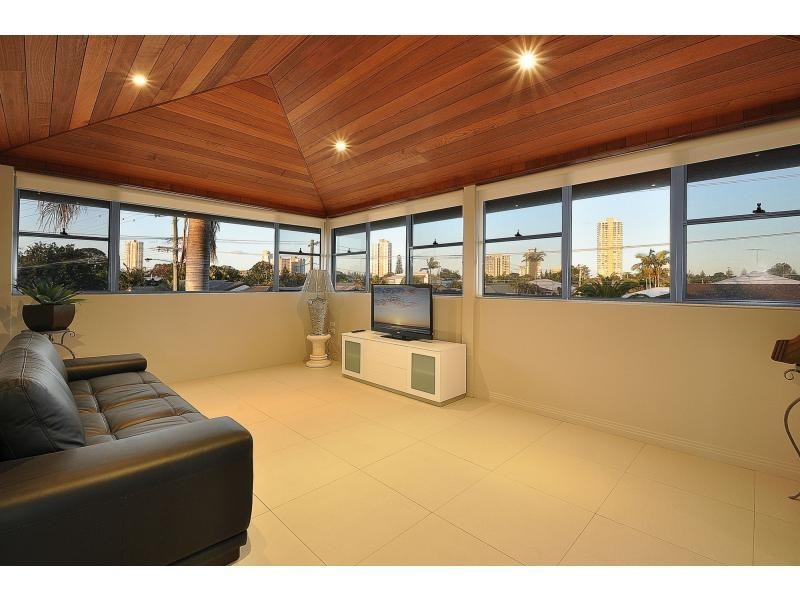 41 Bluejay Street, Burleigh Waters QLD 4220