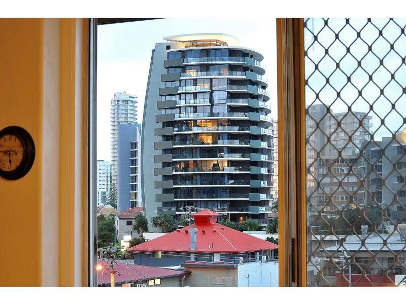 15/31 Connor Street, Burleigh Heads QLD 4220