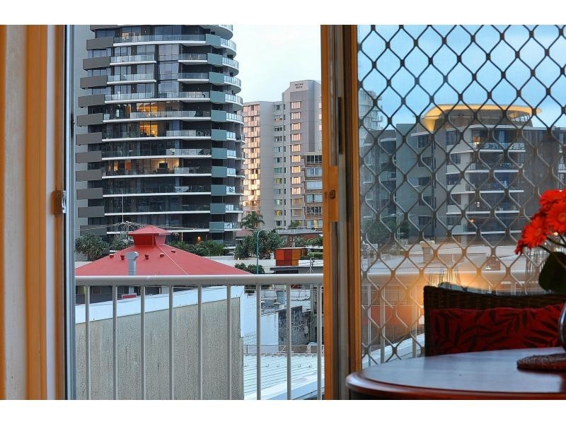 15/31 Connor Street, Burleigh Heads QLD 4220