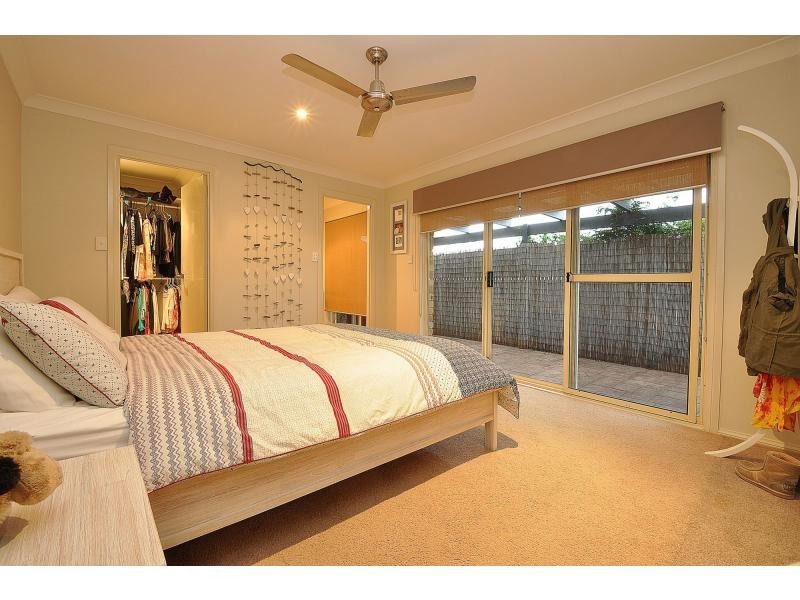 10 Oriole Court, Burleigh Waters QLD 4220
