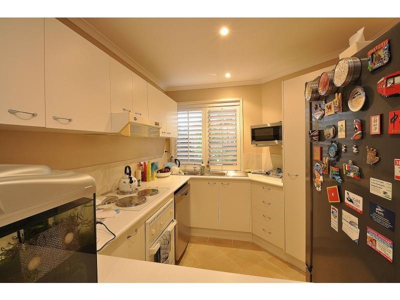 3/6 Lowood Court, Varsity Lakes QLD 4227