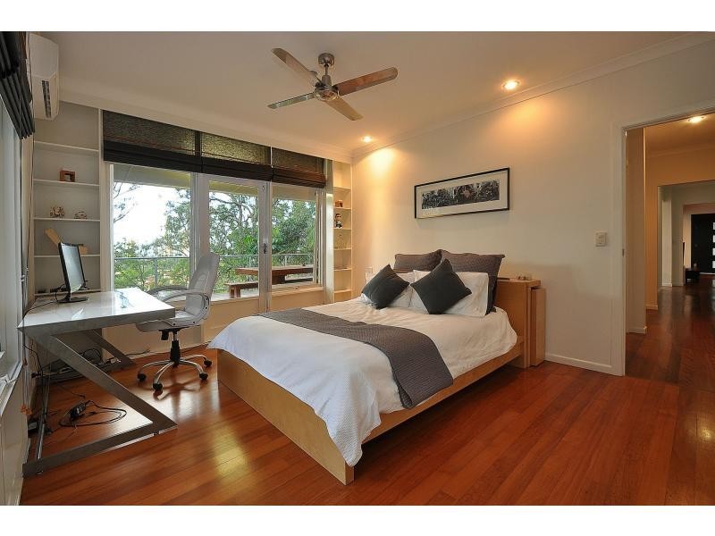 22 View Street, Burleigh Heads QLD 4220