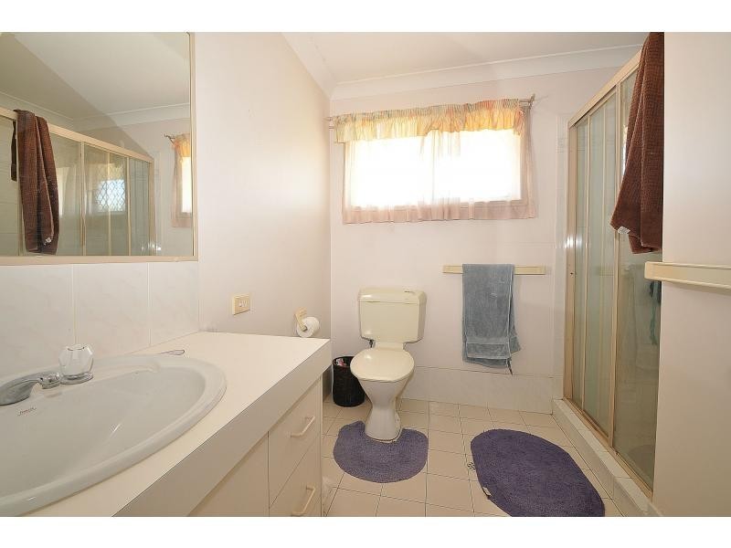 1/2 Snowgum Court, Burleigh Waters QLD 4220