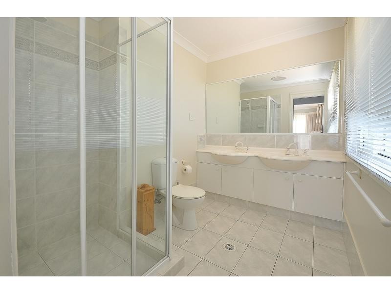 43 Rainbird Close, Burleigh Waters QLD 4220