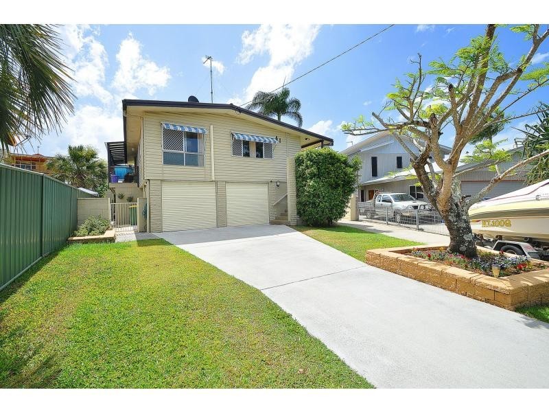 41 Bardon Avenue, Miami QLD 4220