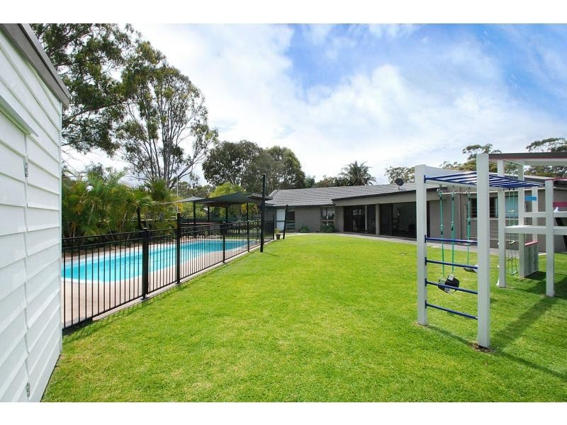 8 Violet Court, Miami QLD 4220