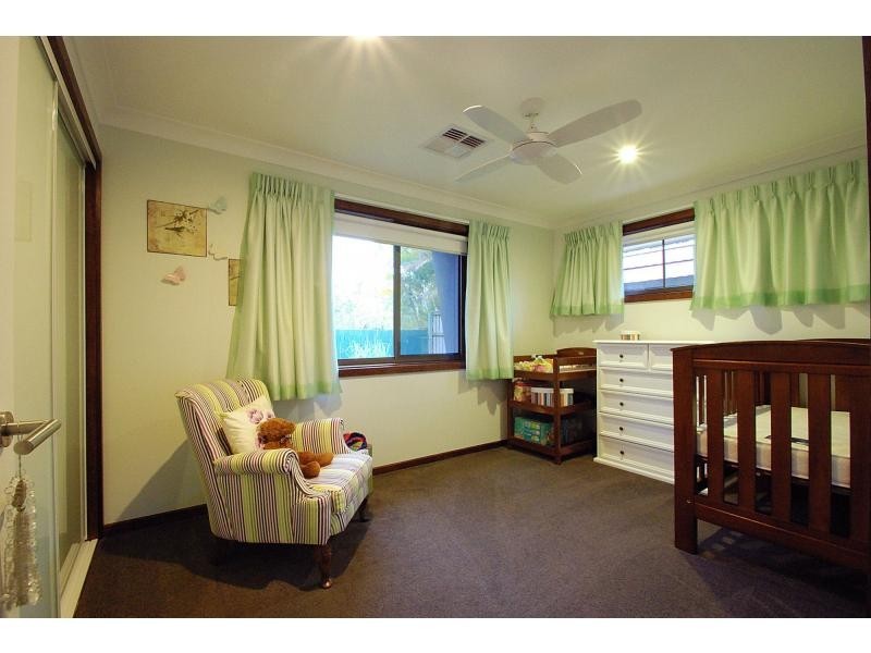 8 Violet Court, Miami QLD 4220