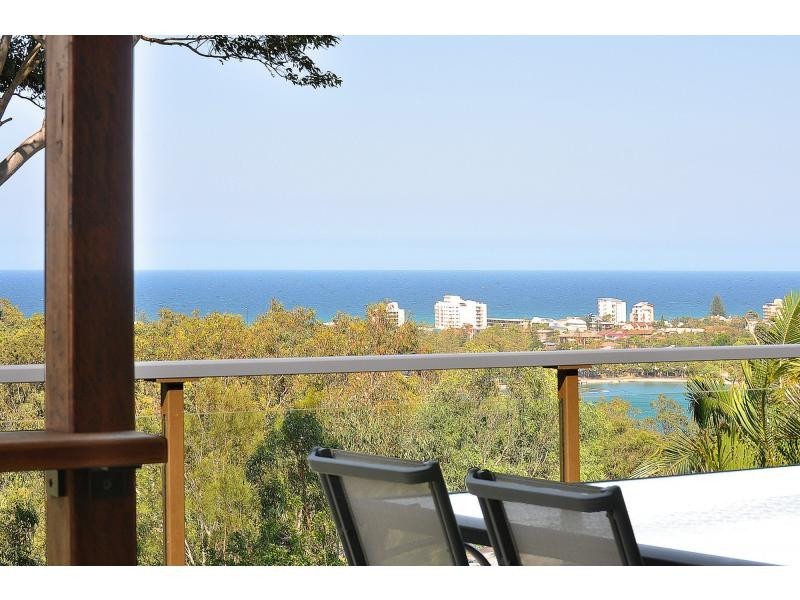 156 Ocean Parade, Burleigh Heads QLD 4220