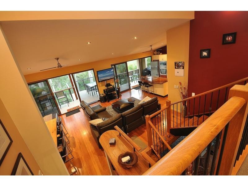 156 Ocean Parade, Burleigh Heads QLD 4220