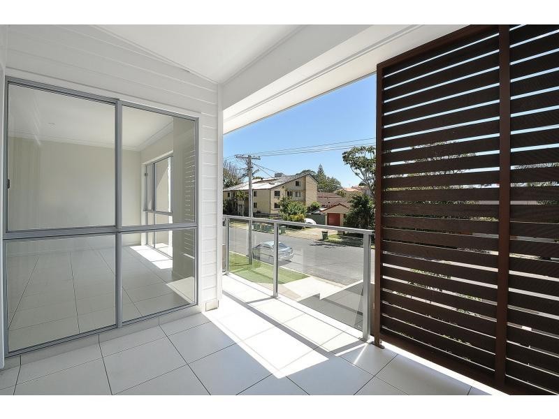 2/25 Brooke Avenue, Palm Beach QLD 4221