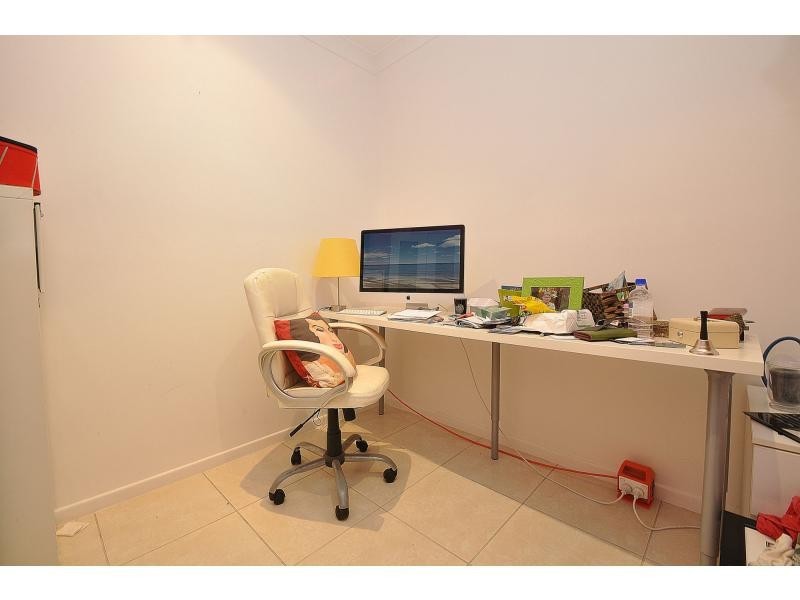 33 Tulip Street, Miami QLD 4220