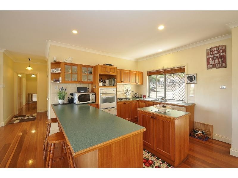 34 Foothill Street, Elanora QLD 4221