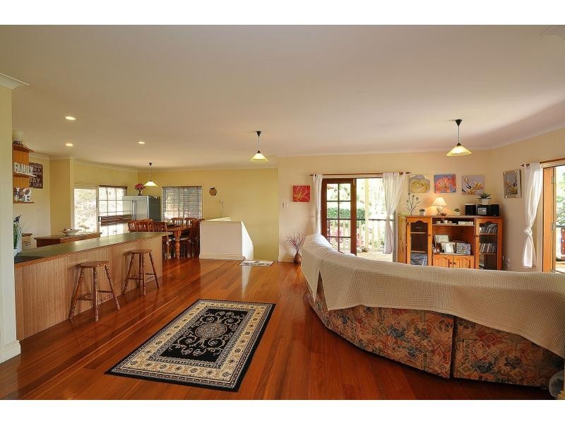 34 Foothill Street, Elanora QLD 4221