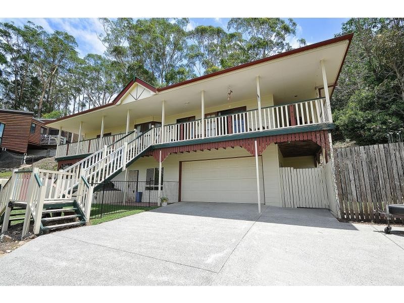 34 Foothill Street, Elanora QLD 4221