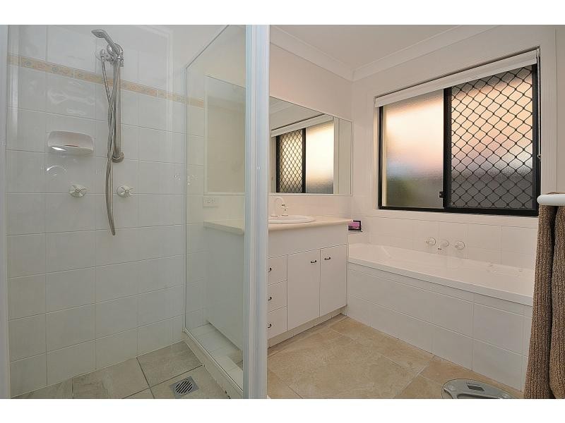 1/112 Sunshine Parade, Miami QLD 4220