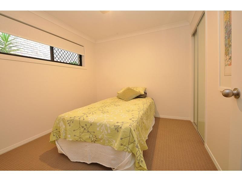 1/112 Sunshine Parade, Miami QLD 4220