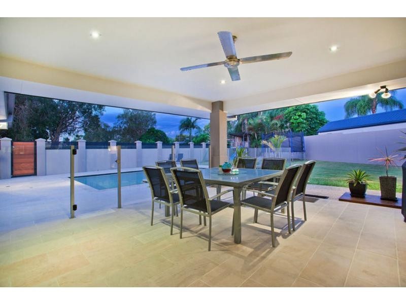 5 Turaco Court, Burleigh Waters QLD 4220