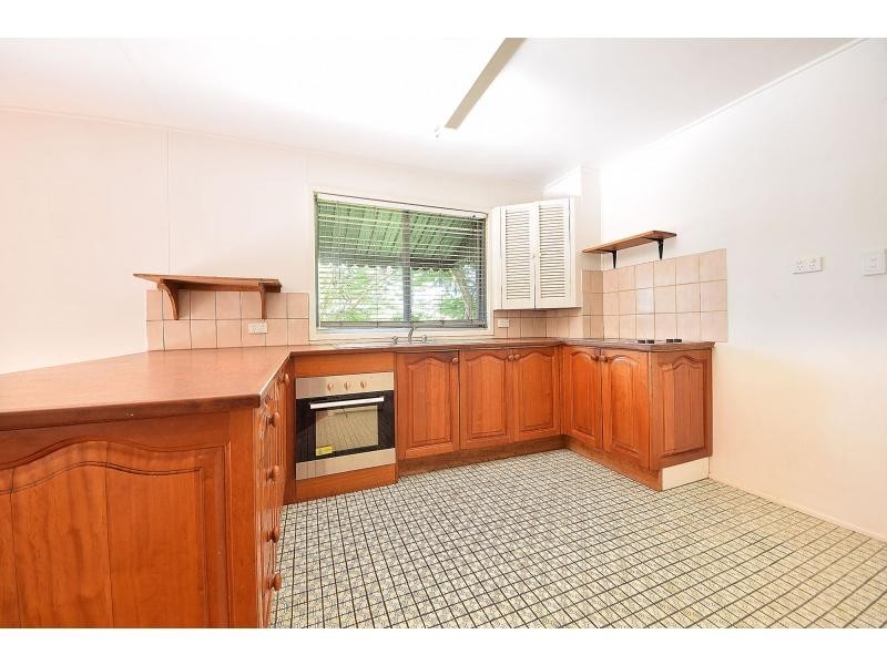 1/13 Awoonga Avenue, Burleigh Heads QLD 4220