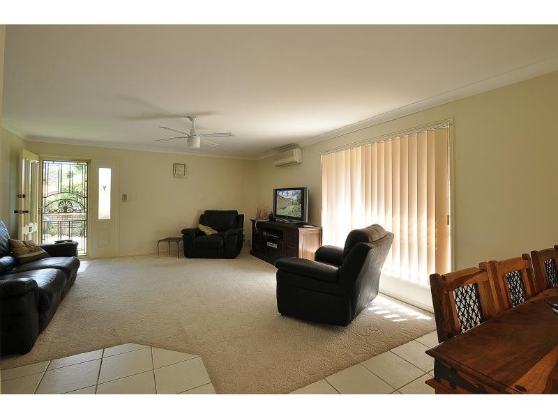 1/18 Navars Street, Reedy Creek QLD 4227