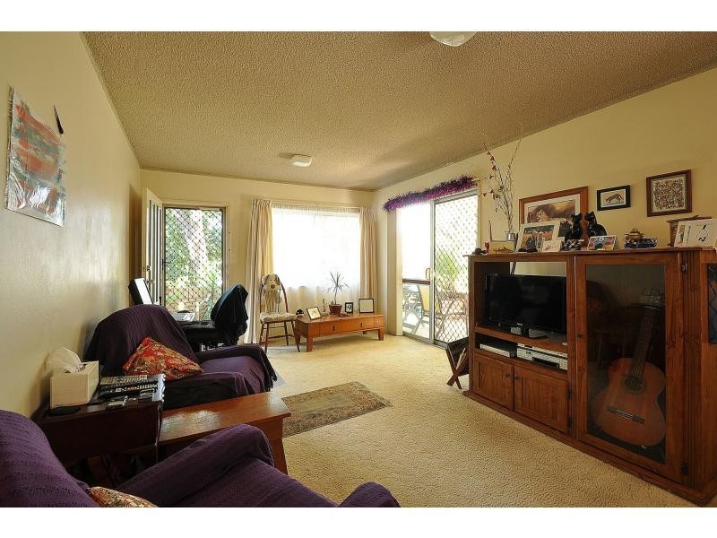 1/7 Albert Street, Burleigh Heads QLD 4220