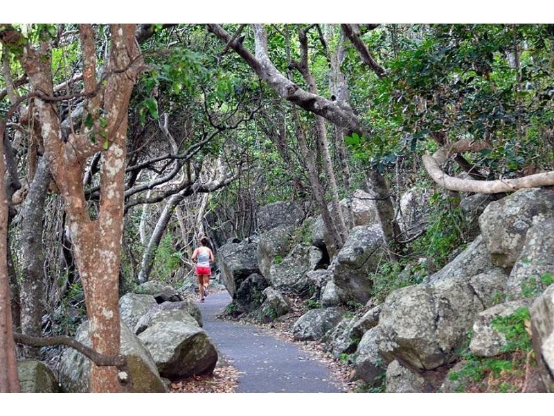 1/7 Albert Street, Burleigh Heads QLD 4220