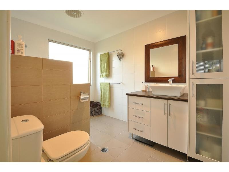 117 Albion Avenue, Miami QLD 4220