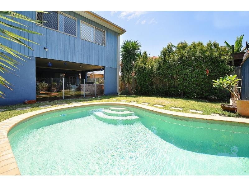 117 Albion Avenue, Miami QLD 4220