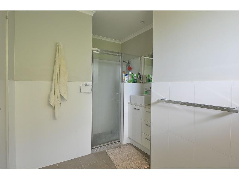 49 Burleigh Street, Burleigh Waters QLD 4220