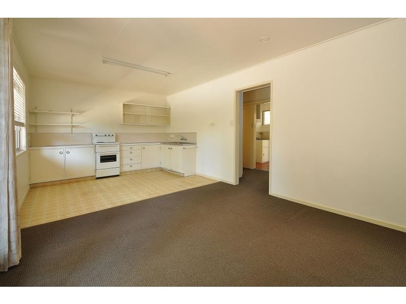 4/13 Awoonga Street, Burleigh Heads QLD 4220